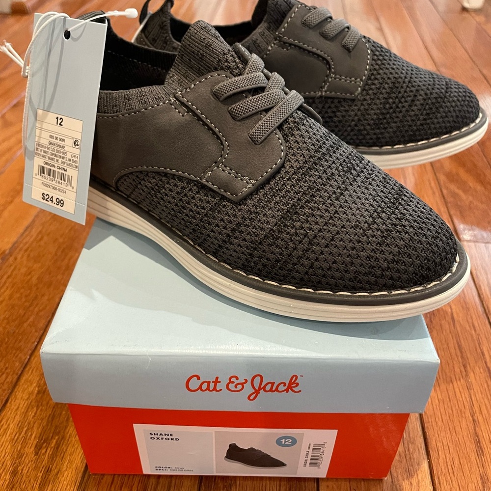 Cat & Jack Men's Gray Casual Shoes